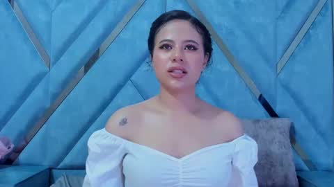 Dafne online show from September 10, 8:10 pm