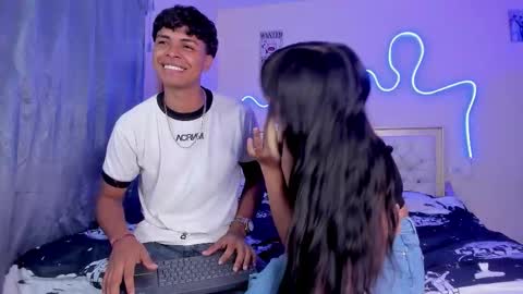 Snapshot of dafnezahiraa_ chatting on September 18, 5:00 am dafnezahiraa online show from September 18, 5:00 am