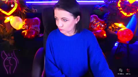 Snapshot of dafni_mon chatting on February 11, 6:40 am Dafni Mon online show from February 11, 6:40 am