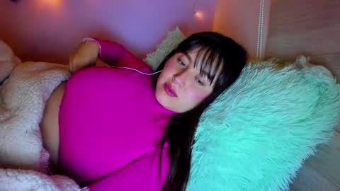 Call me D online show from December 24, 5:27 am