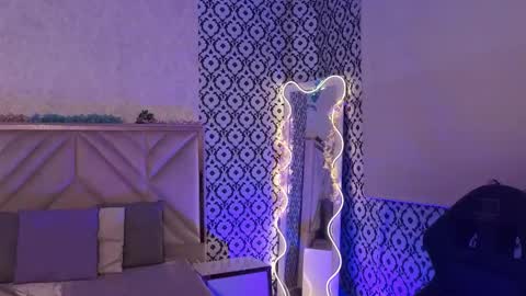 dahia  online show from February 16, 3:59 am