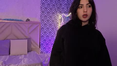 dahia  online show from February 19, 3:05 am