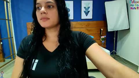  Dahiana  online show from October 20, 8:25 pm