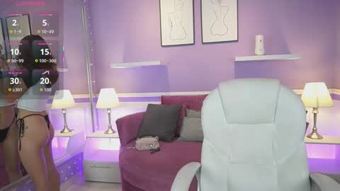 Dahlia Grey online show from September 24, 11:39 am