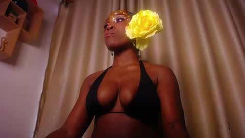 DAHYAN online show from April 16, 9:39 pm