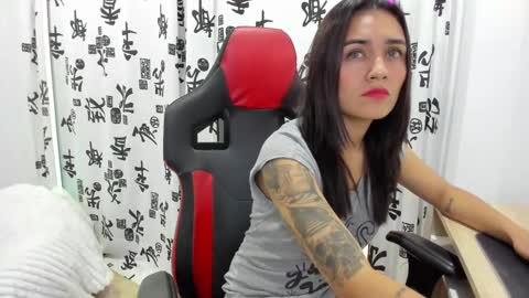 daila_ online show from March 7, 1:42 am