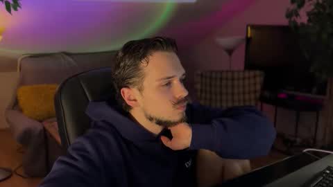 Daimon  online show from February 16, 3:32 pm