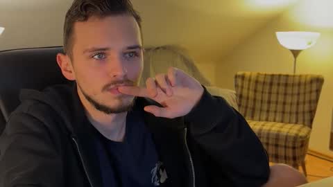 Daimon  online show from December 1, 2:15 pm