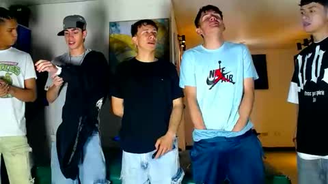 daiquirie online show from April 18, 1:24 pm