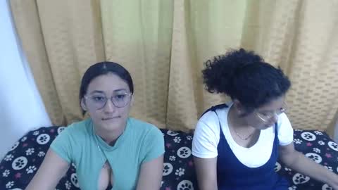 Snapshot of daisy_hot_x chatting on October 19, 9:30 pm Daisy hot x online show from October 19, 9:30 pm