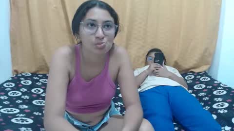 Snapshot of daisy_hot_x chatting on October 22, 11:17 pm Daisy hot x online show from October 22, 11:17 pm