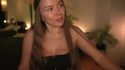 Stacey online show from June 13, 6:40 pm