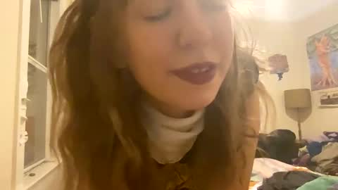 Snapshot of daisybaby699 chatting on February 23, 5:34 am DaisyB3 online show from February 23, 5:34 am