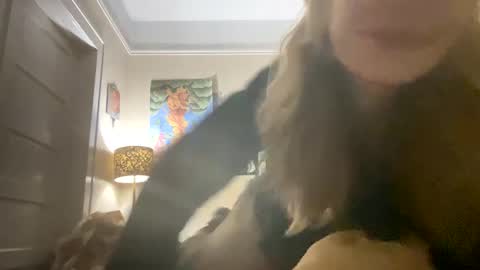 Snapshot of daisybaby699 chatting on January 7, 9:40 am DaisyB3 online show from January 7, 9:40 am