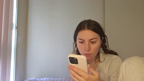 Daisy online show from June 28, 4:08 am