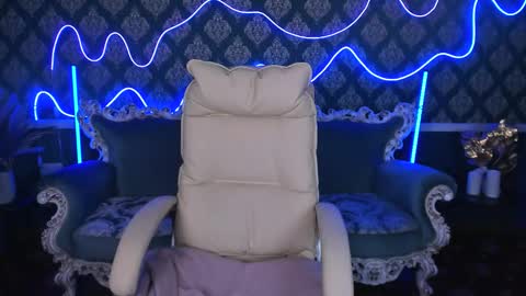 daisydelight_ online show from October 23, 10:32 pm