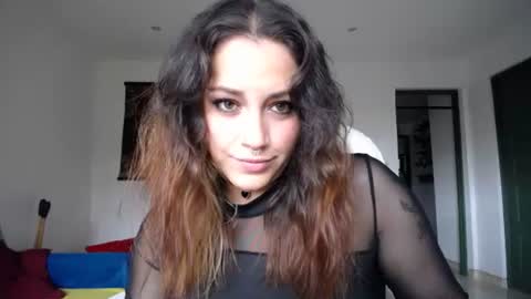 IG  dakotasofiaa online show from July 30, 9:26 pm