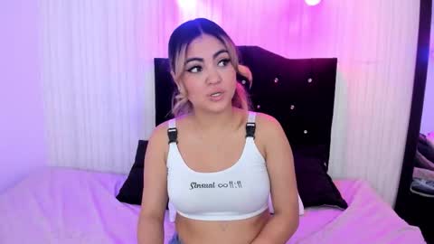 Dakota and Valerie online show from October 29, 12:07 pm