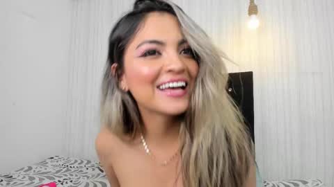 Dakota and Valerie online show from February 26, 5:24 am