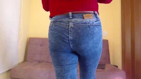 dakota guirl online show from January 27, 10:16 am