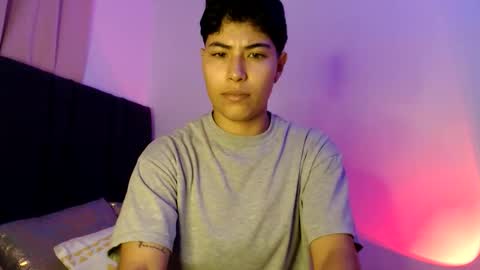 Estefany online show from May 12, 10:41 pm