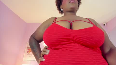 Snapshot of dakotasexshow2 chatting on February 4, 8:28 pm Dakota Sex Show online show from February 4, 8:28 pm