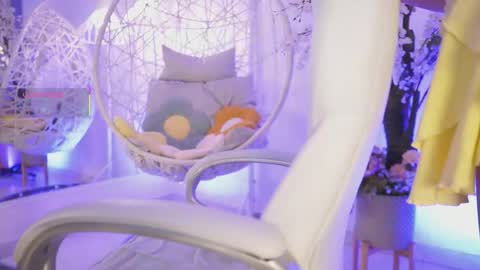 Dalahia Rush online show from September 25, 7:21 pm