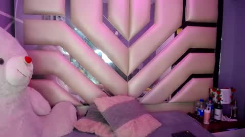     online show from January 29, 7:46 am
