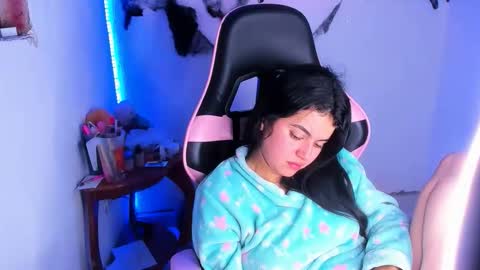 Dalia April online show from October 15, 5:11 am