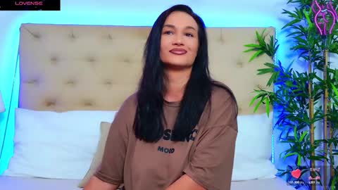 daliyaa_ online show from September 20, 8:28 am