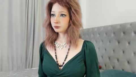 Julia online show from February 14, 6:05 am