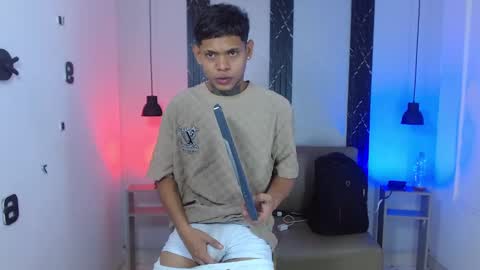damar_felipe online show from November 11, 4:03 am
