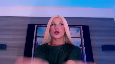         online show from October 3, 5:59 am