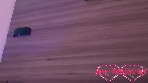         online show from February 15, 7:51 am