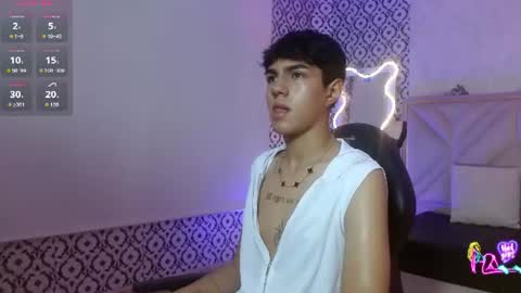 damian_tay1 online show from June 19, 11:49 am
