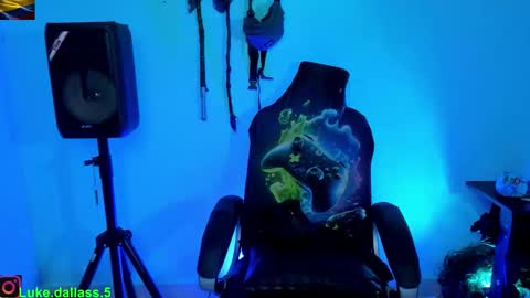 Damian torner online show from December 4, 8:03 am