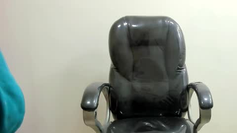 LIAM online show from October 3, 7:22 pm