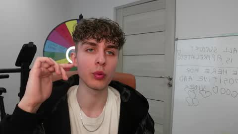 DAMIEN DALLAS online show from June 4, 2:23 pm