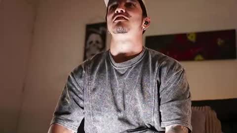 insta damn8   ---         -----  online show from June 10, 12:32 am