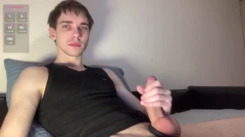 Snapshot of damondurden chatting on January 21, 9:57 am jim online show from January 21, 9:57 am
