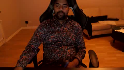 dan_the_man43 online show from April 4, 1:12 am