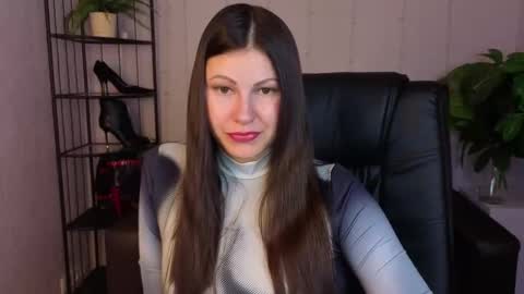 Dana Dom online show from March 26, 9:25 am