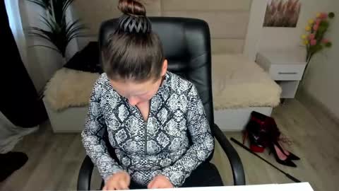 Dana Dom online show from January 24, 7:08 am