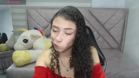 Snapshot of danatella_a chatting on September 21, 2:32 pm Danatella online show from September 21, 2:32 pm