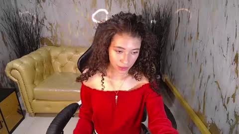 Snapshot of danatella_a chatting on February 5, 5:53 pm Danatella online show from February 5, 5:53 pm