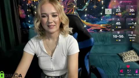 dances_queen online show from February 7, 1:58 pm