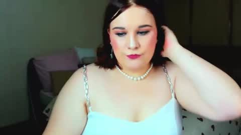 Olivia online show from June 24, 3:24 am