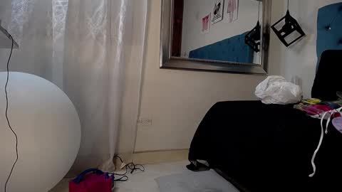 dandarkie online show from March 6, 3:35 am