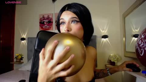 dandarkie online show from January 31, 11:35 pm