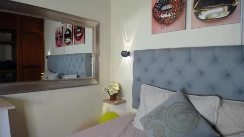 dandarkie online show from February 2, 8:30 pm